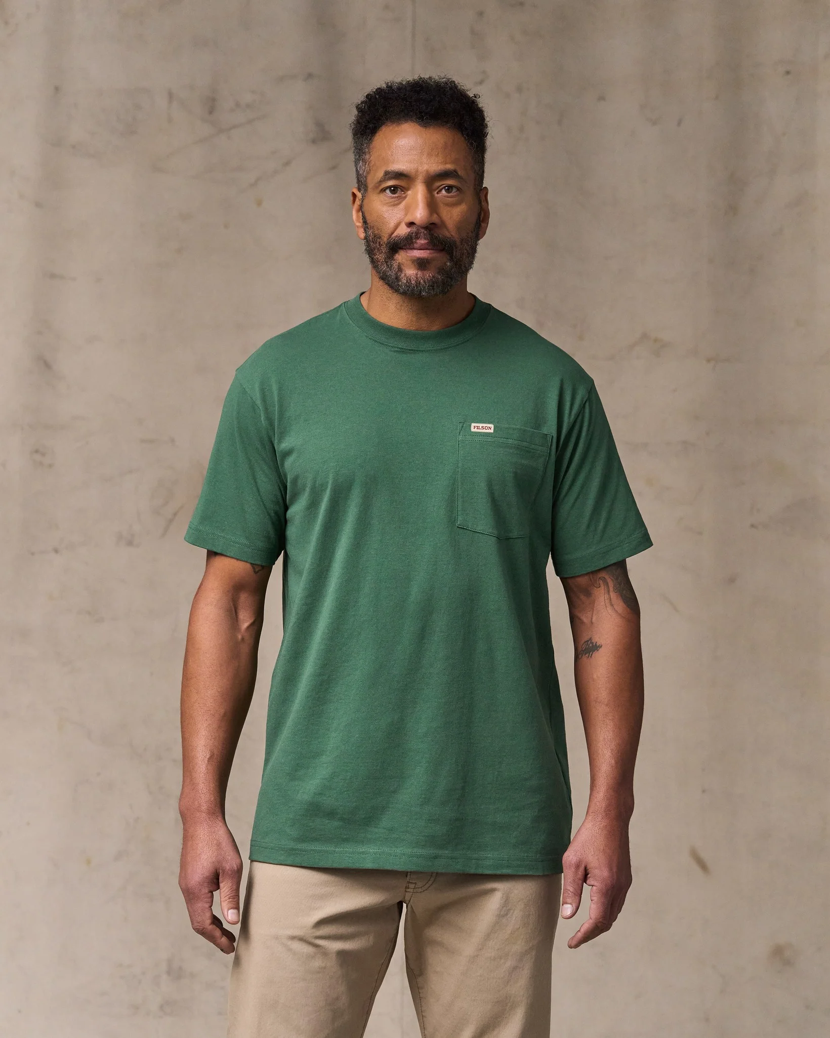 Outfitter Pocket T-shirt - Olive Green