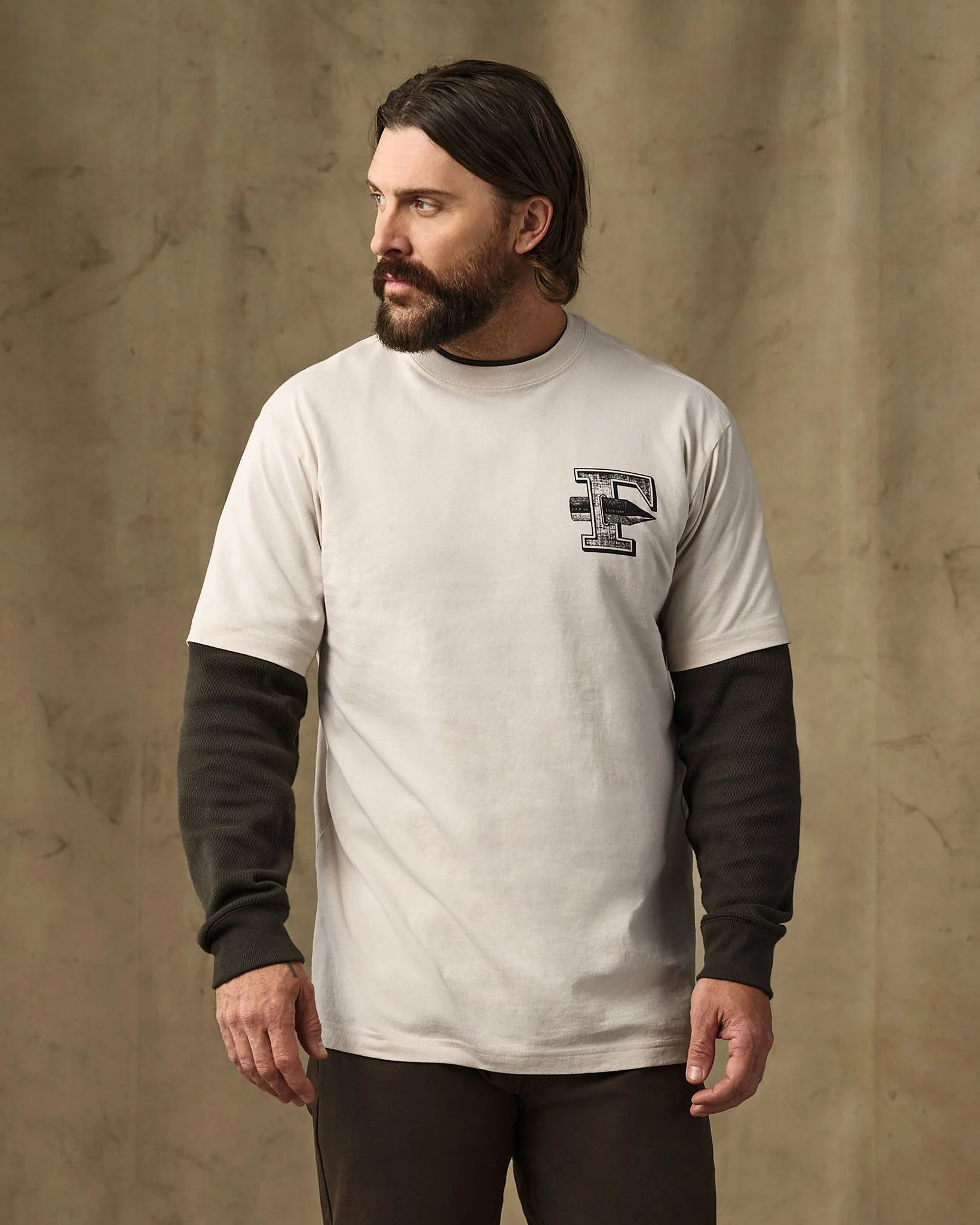 Axe Graphic T-Shirt - Natural
